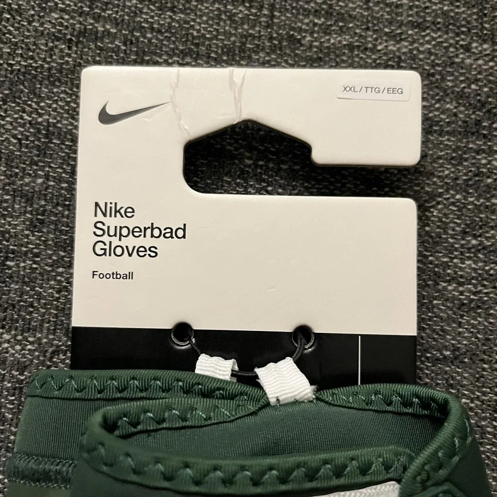 Nike Superbad 7.0 Football Gloves Mens 2XL Green NFL Grip Padded HF0311 New